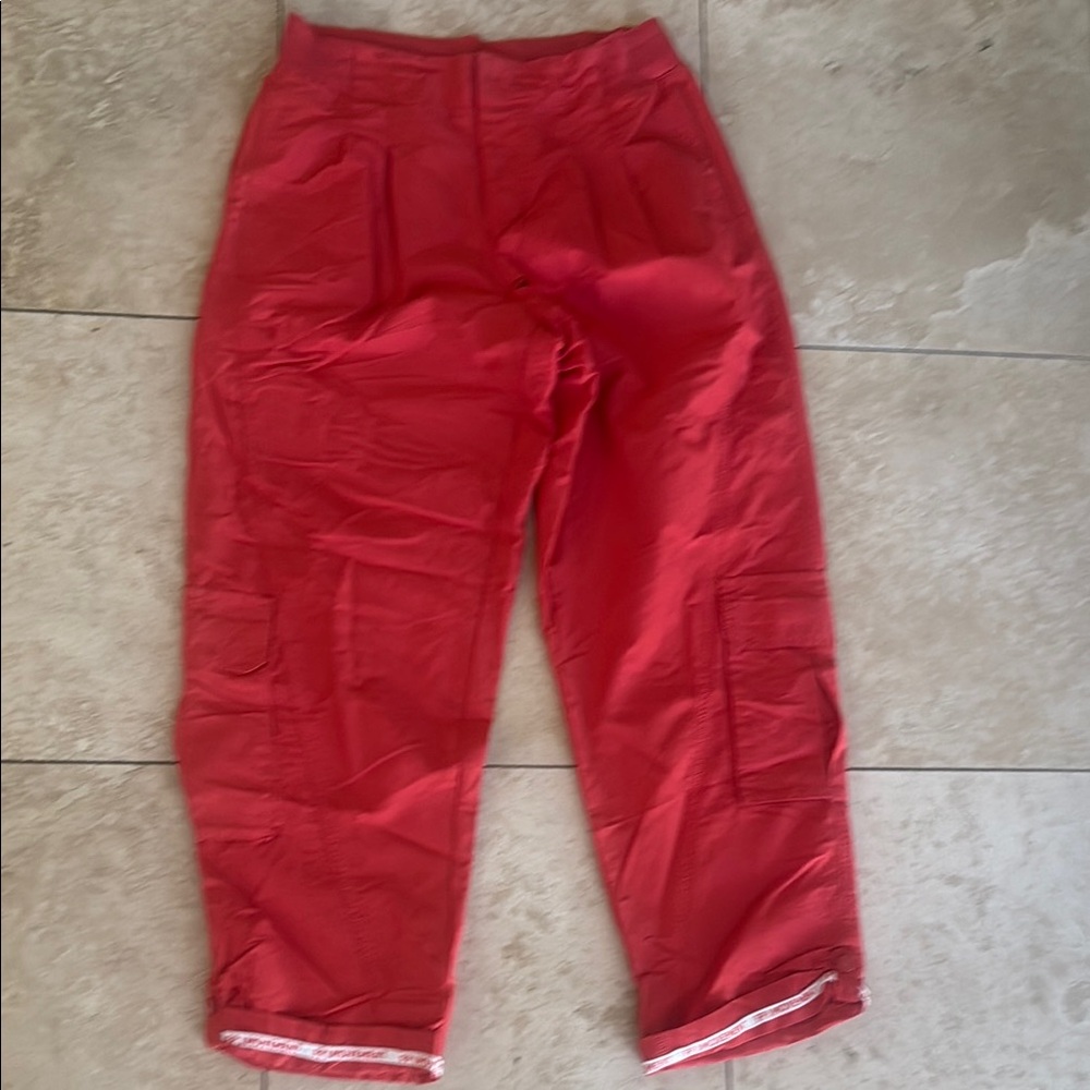 Red Women's Cropped Pants
